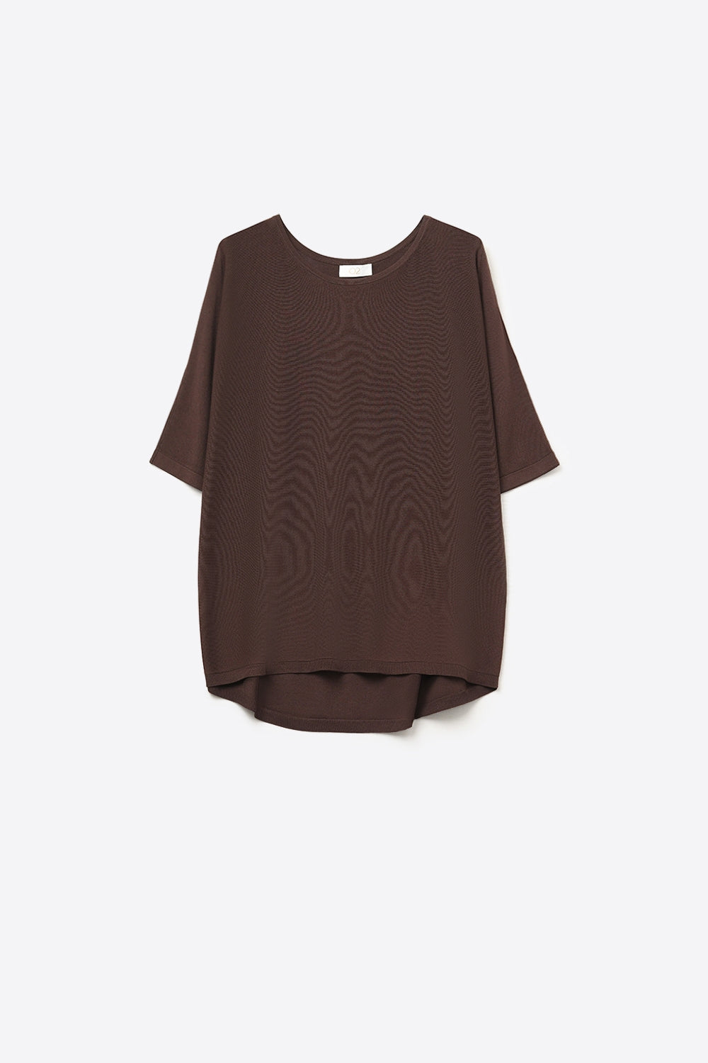 Camisola oversized em castanho com mangas até ao cotovelo
