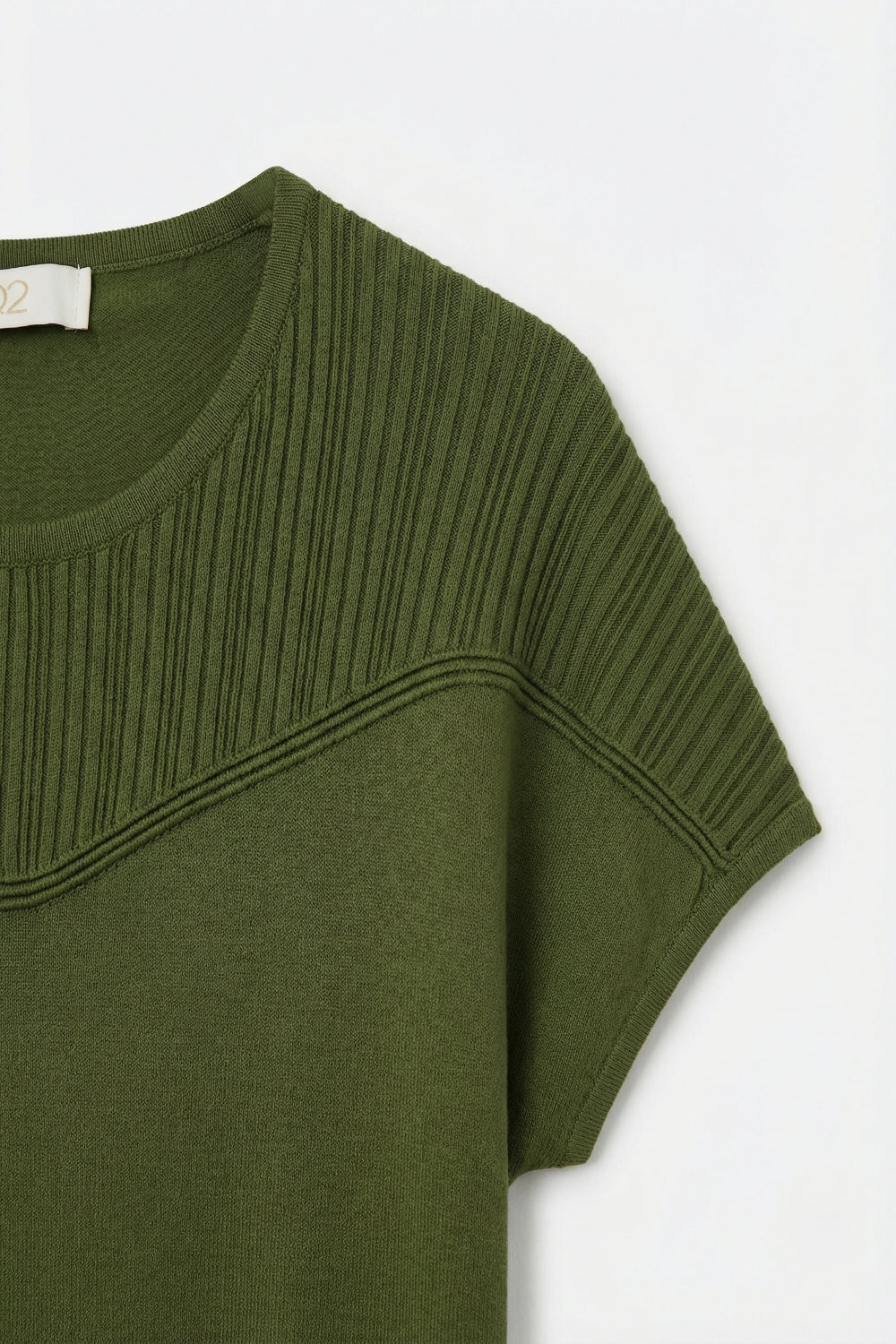 Camisola de manga comprida em malha verde-oliva com pormenores canelados