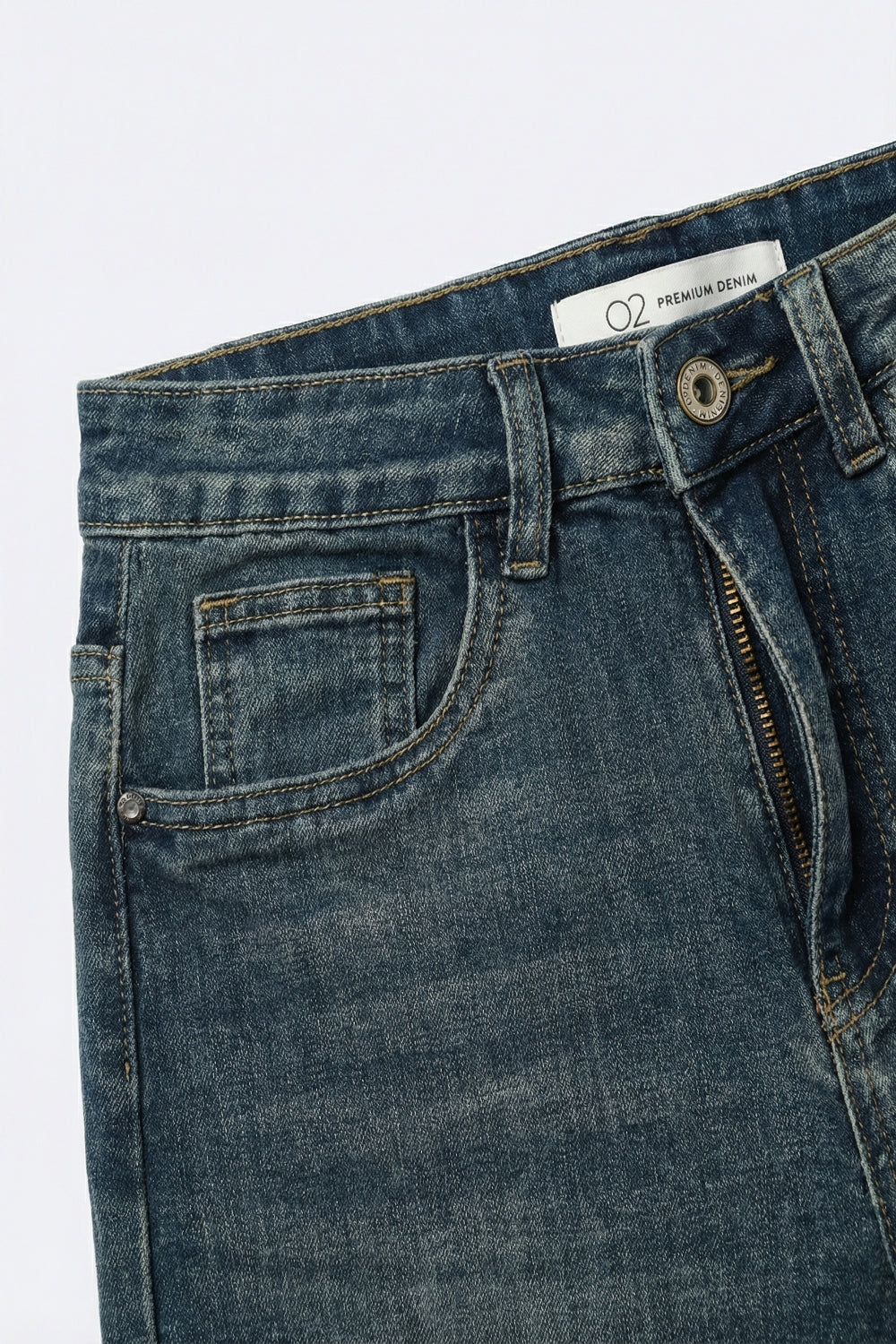 Jeans de Perna Reta em Denim para o Dia a Dia na cor azul médio