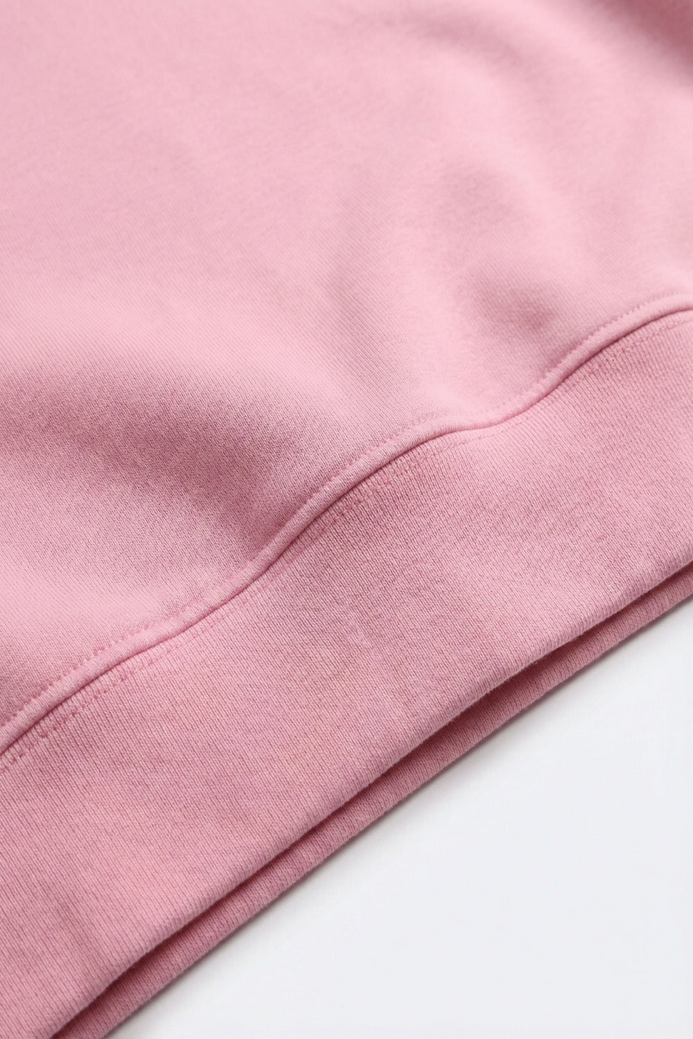 Sweatshirt básica com gola redonda e ombros caídos em cor-de-rosa
