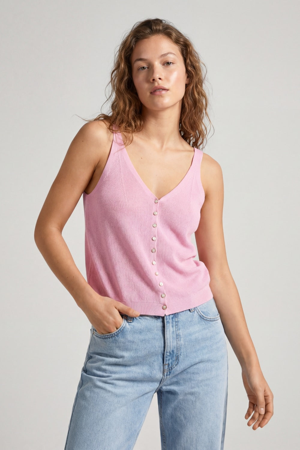 Top com botões em malha rosa bebé