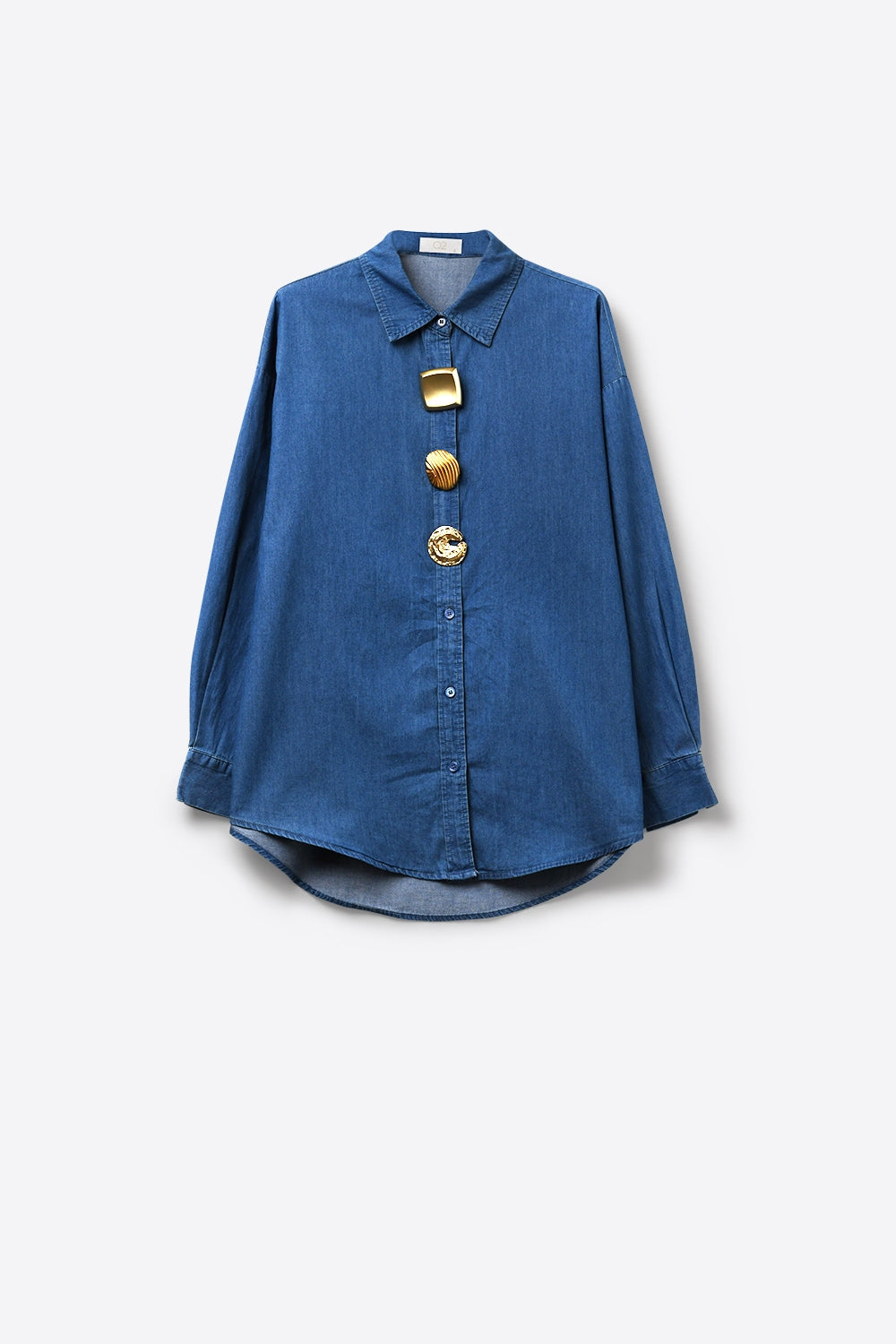 Camisa Oversize de Denim Azul com Botões Dourados de Destaque