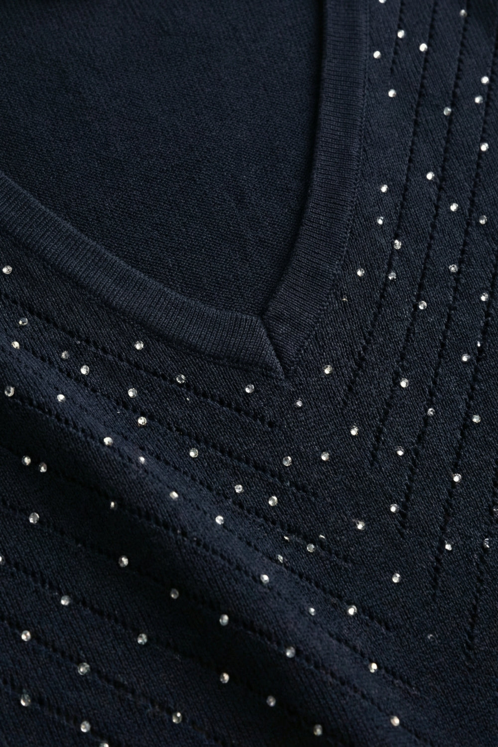 Camisola de malha com decote em V azul-marinho