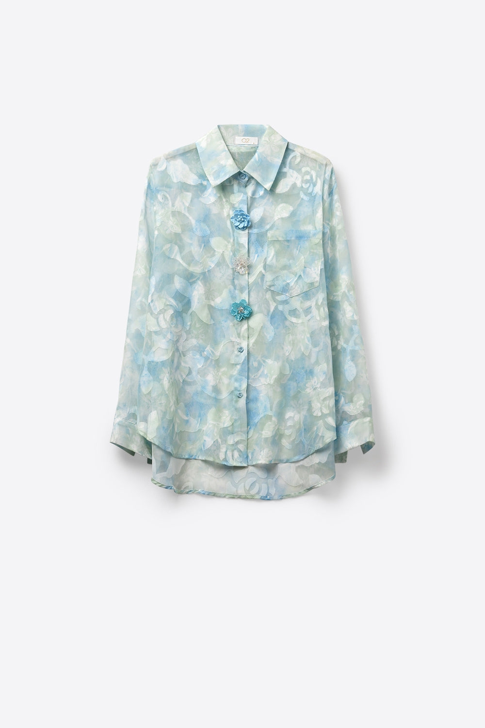 Camisa de chiffon leve com estampa floral e botões em azul claro
