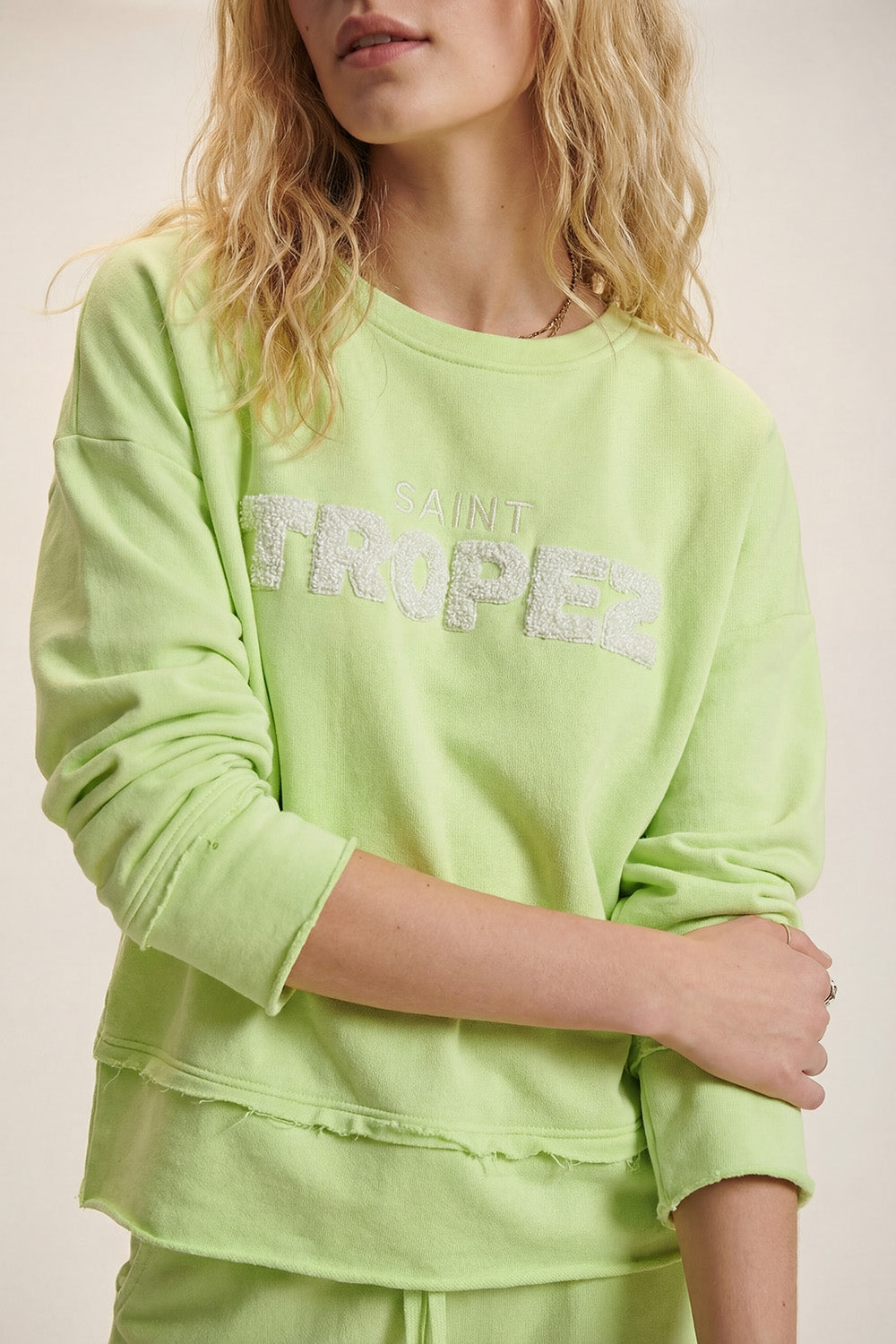 Camisola Saint Tropez bordada em verde menta