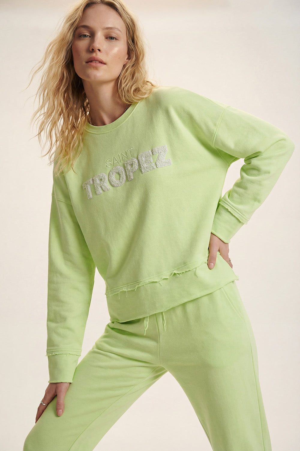 Camisola Saint Tropez bordada em verde menta