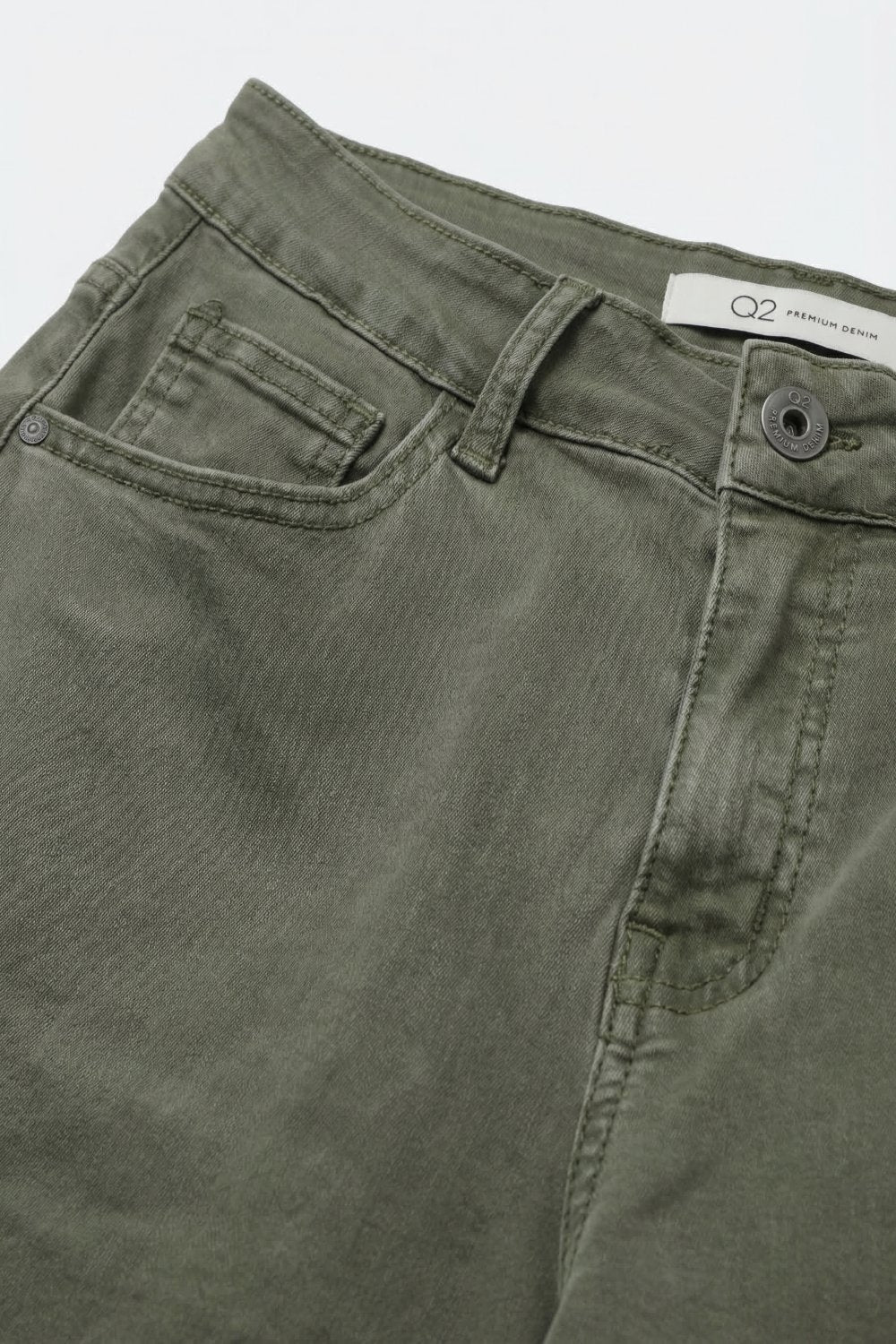 Bermuda Jeans Cropped de Perna Larga Verde Oliva
