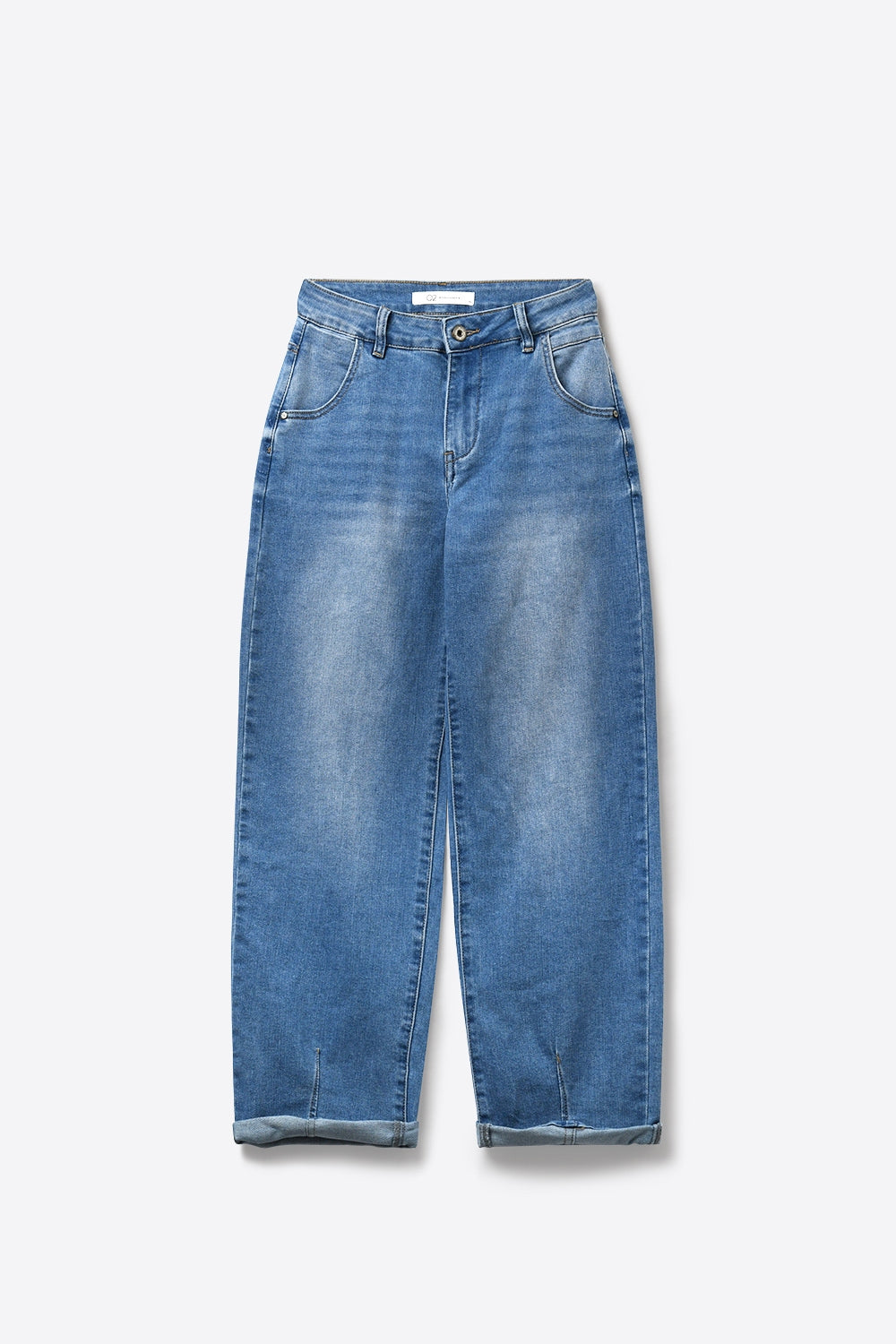 Jeans com Perna Curvada de Lavagem Média com Costura na Barra Dobrada