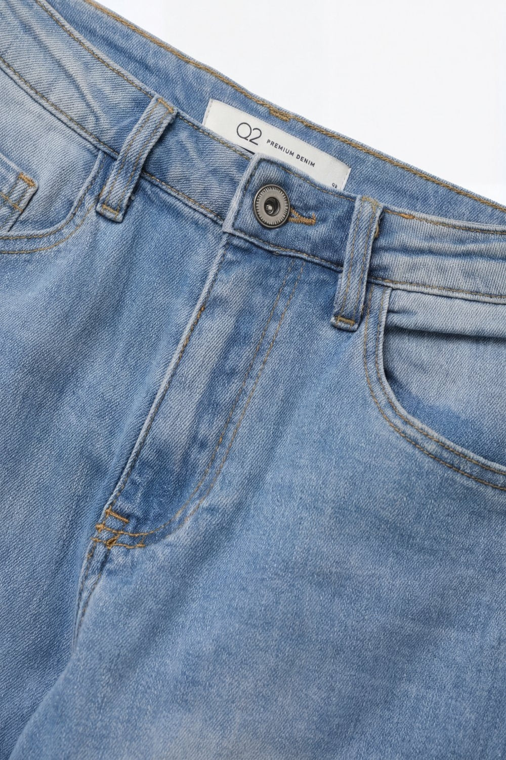 Jeans de Denim de Cintura Média e Perna Reta em Lavagem Azul Claro