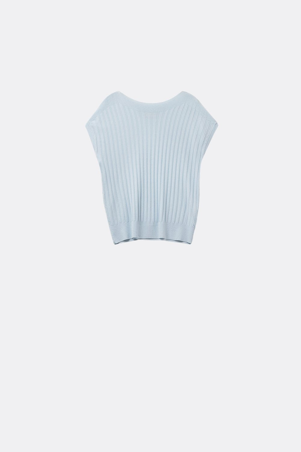 Camisola de malha de canelado fino azul claro com gola em barco