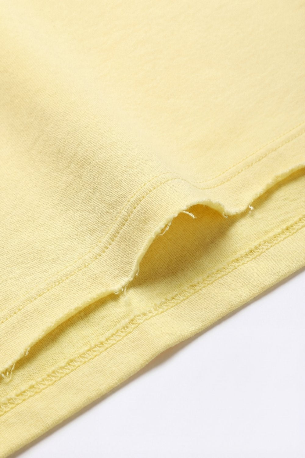 Suéter Amarelo Relaxed Fit Gráfico com Texto Colorido