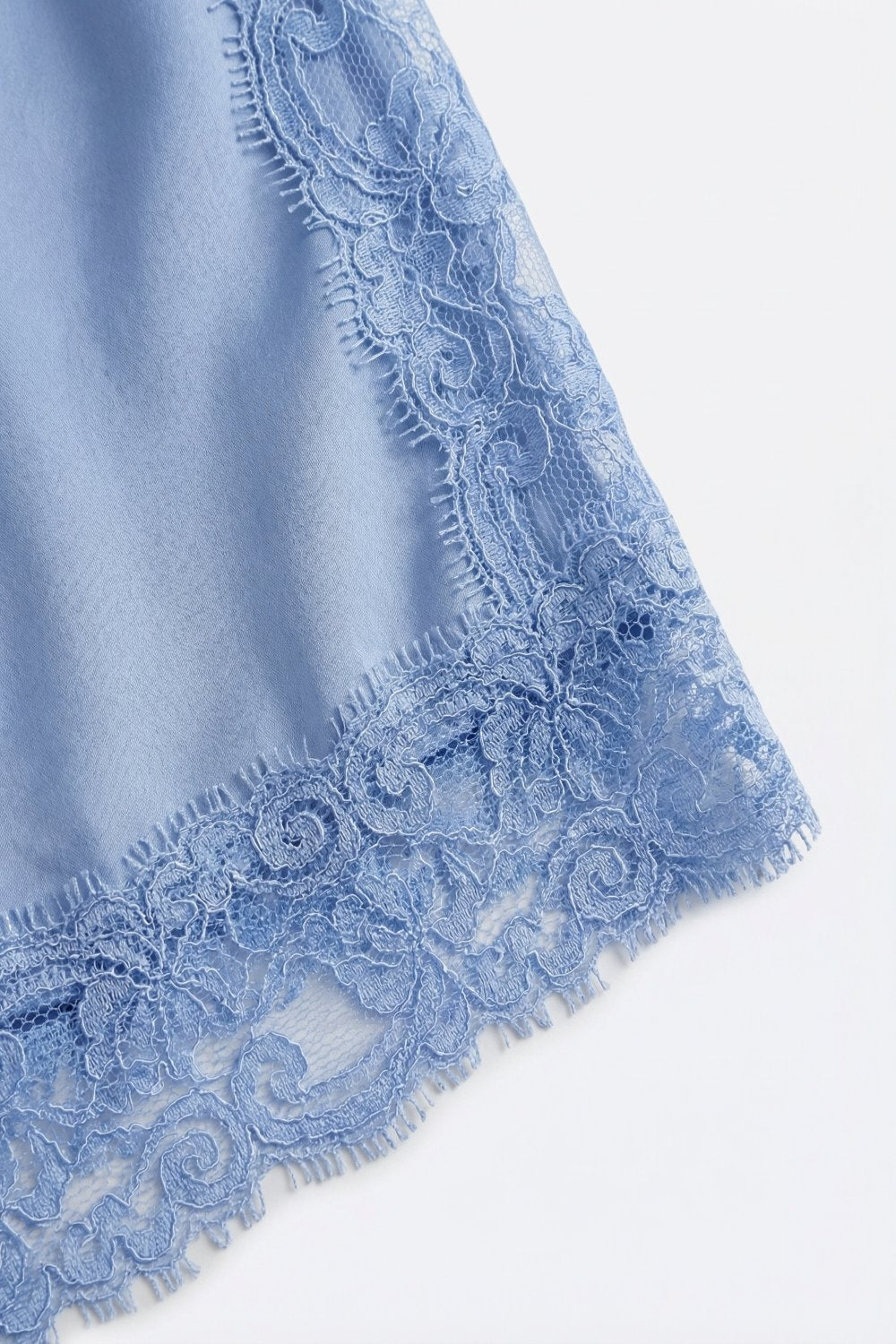 Top de Cetim com Renda Azul Claro