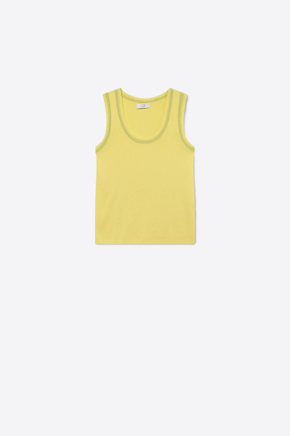 Top amarelo em malha canelada com rebordo metálico