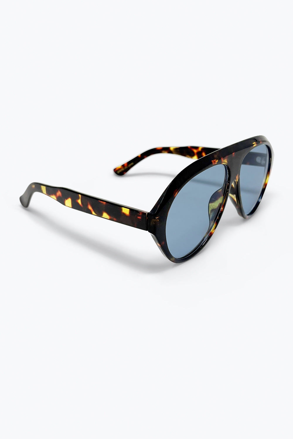 Óculos de Sol Oversized com Armação Tartaruga e Lente Azul