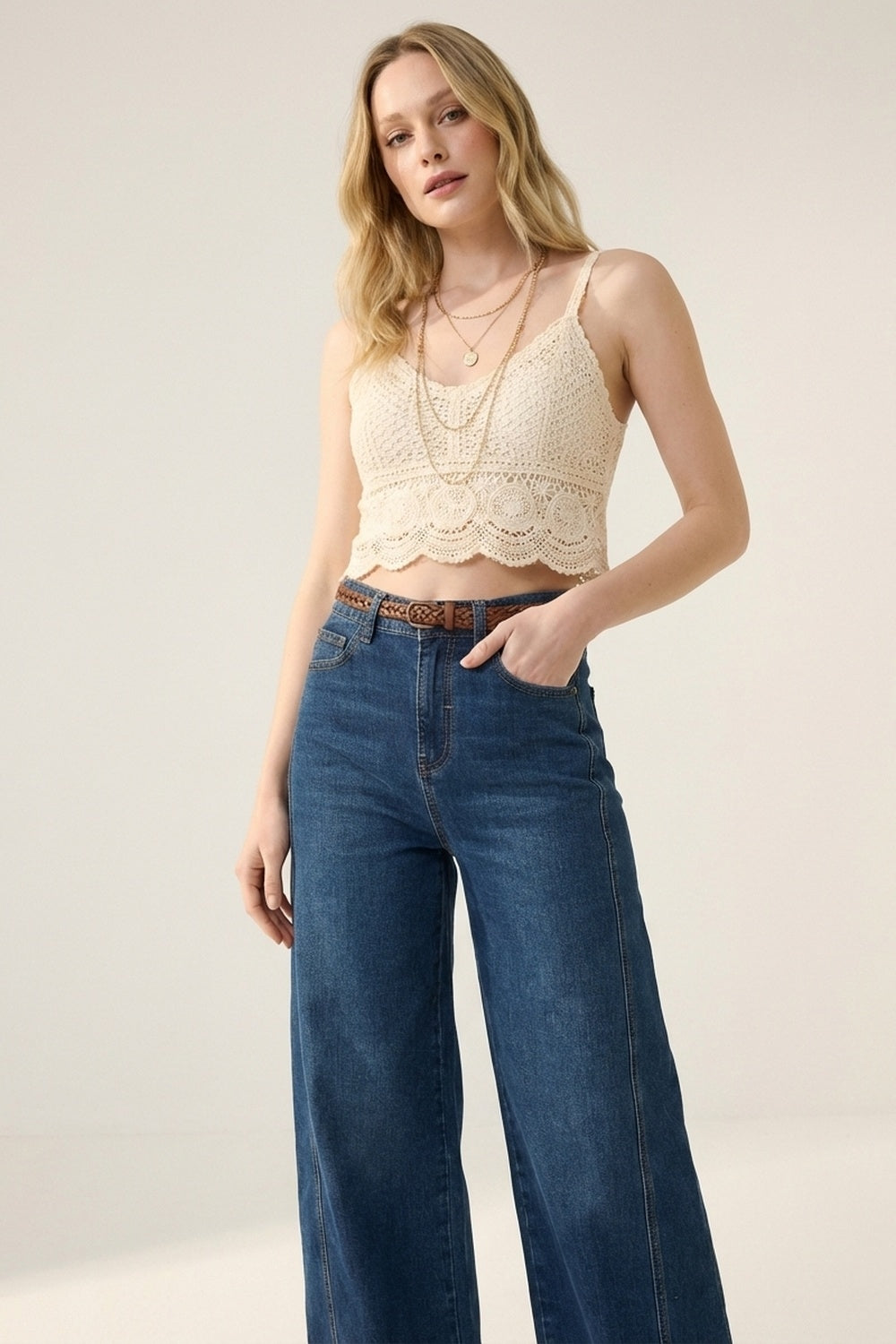 Jeans Wide-Leg de Denim Azul Clássico com Costura