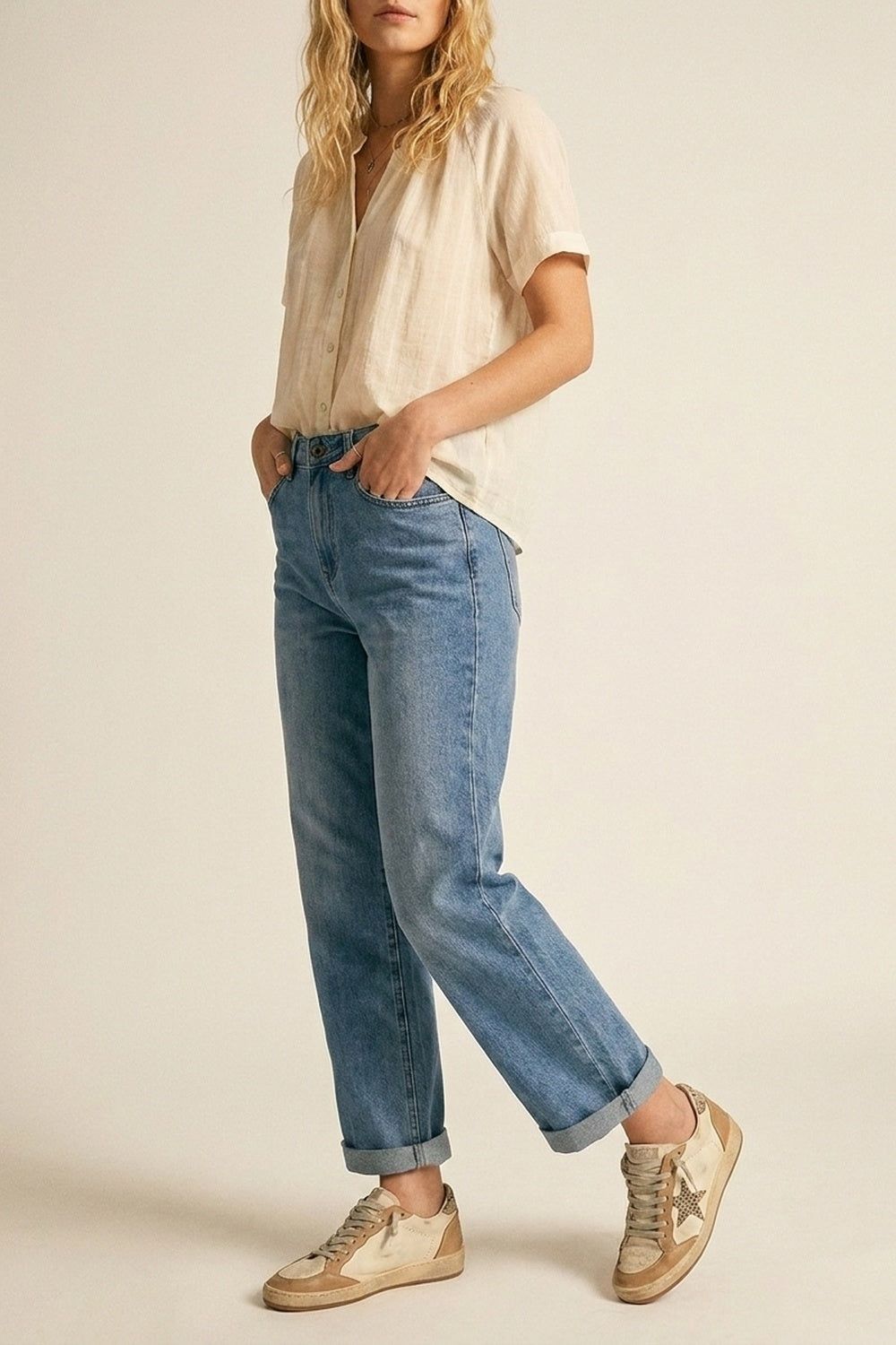 Calça Jeans Denim Azul Clássica de Perna Reta com cintura média