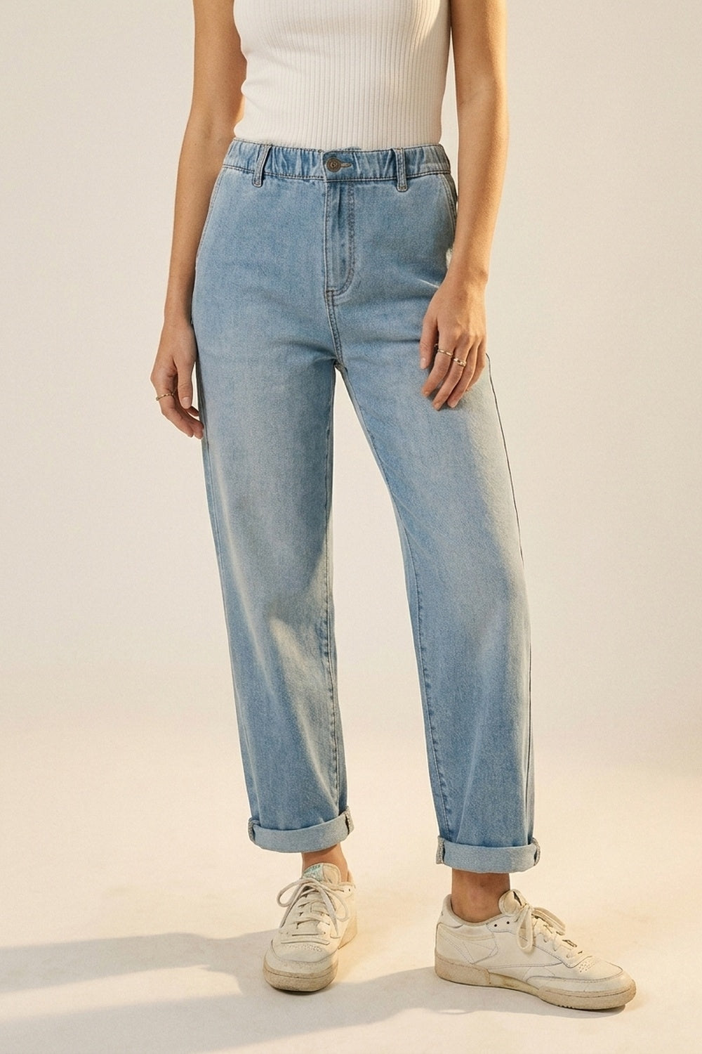 Calças Jeans Relaxed Fit Lavagem Clara Cintura Elástica