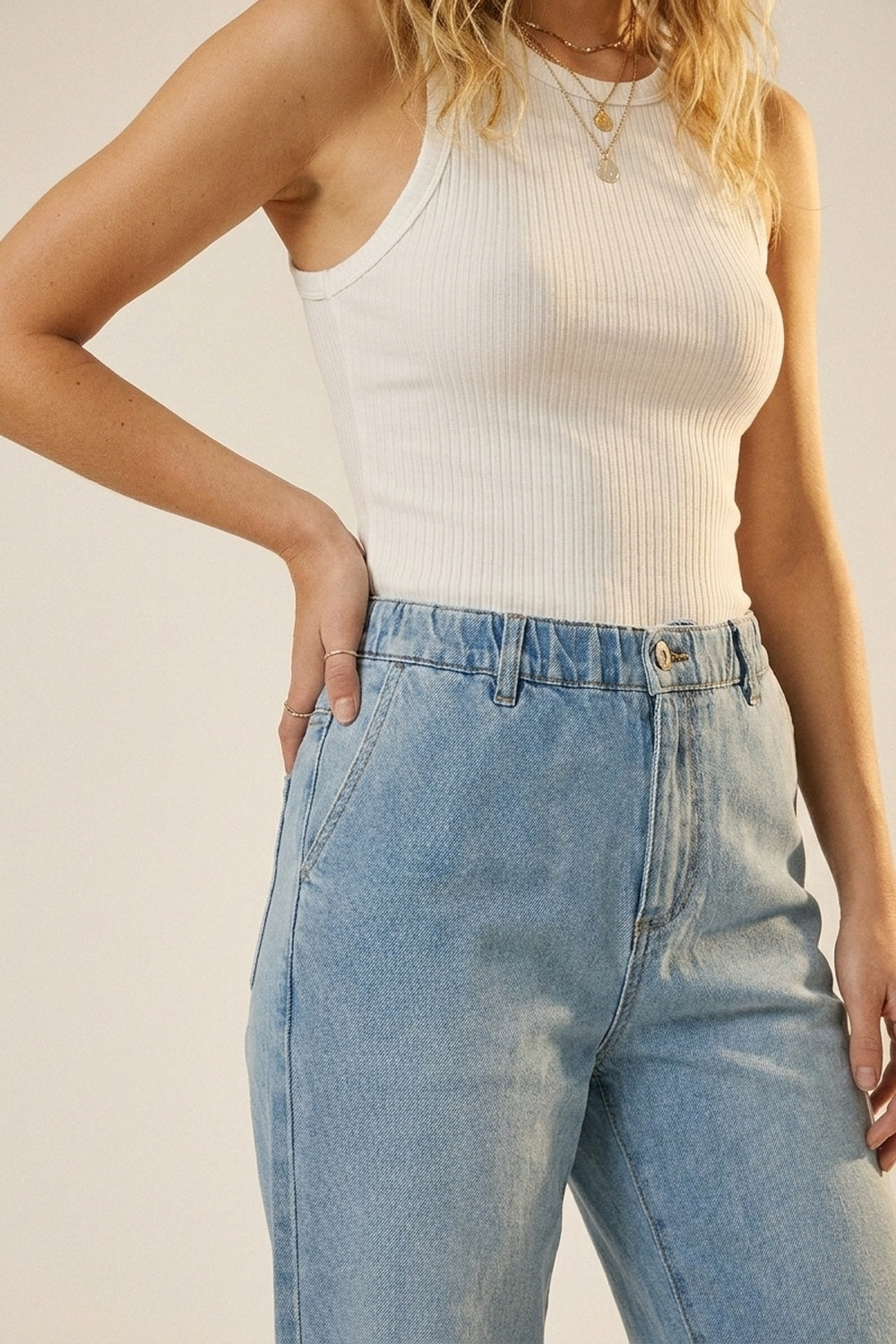 Calças Jeans Relaxed Fit Lavagem Clara Cintura Elástica