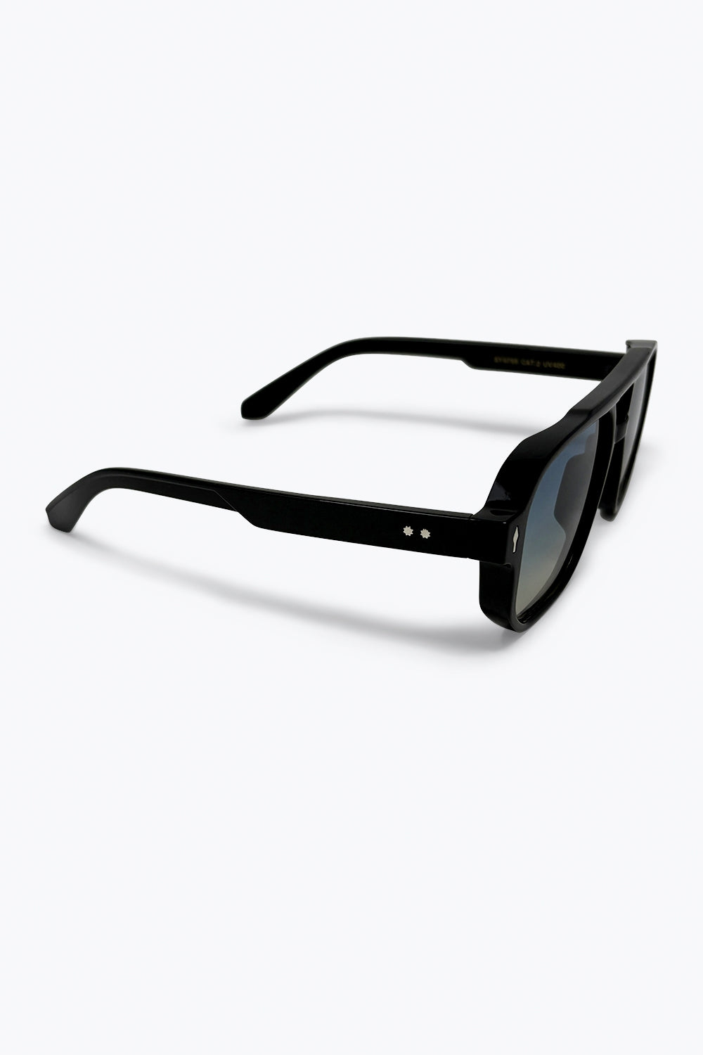 Óculos de Sol com Lentes em Degradê Preto e Armação Quadrada Oversized