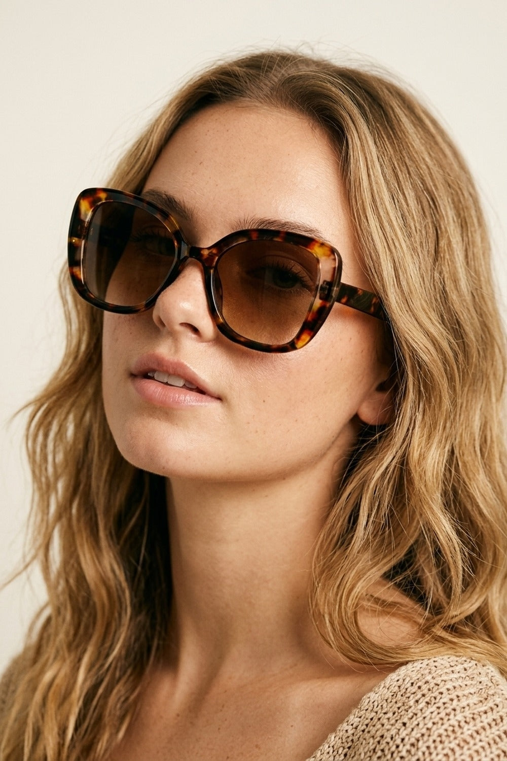 Óculos de Sol com Armação Quadrada Oversized em Acetato Multicolorido