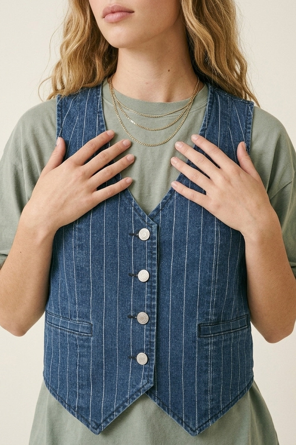 Colete com Botões na Frente de Denim com Risca de Giz Azul