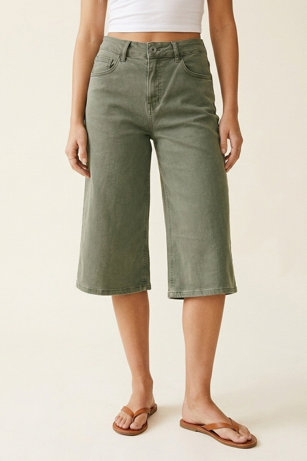 Bermuda Jeans Cropped de Perna Larga Verde Oliva