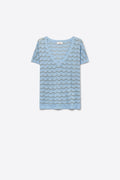 Top de Malha Fina Azul Claro com Padrão Chevron e Decote em V de Manga Curta
