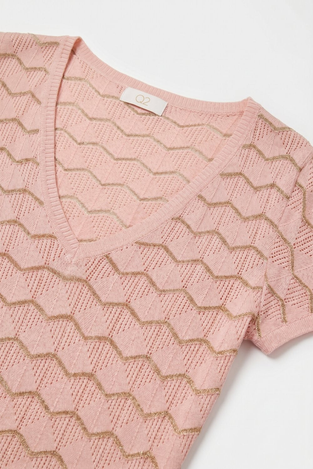 Camiseta de Malha Fina com Decote em V e Manga Curta em Rosa Claro com Chevron