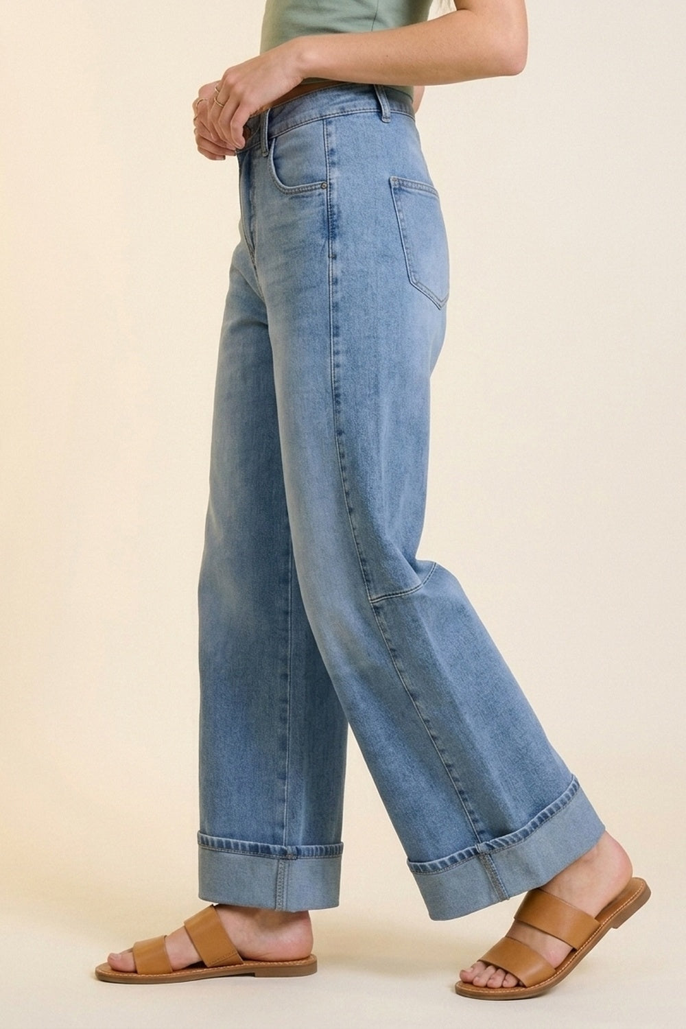 Jeans de Denim Azul de Perna Larga com Lavagem Clara e Punhos