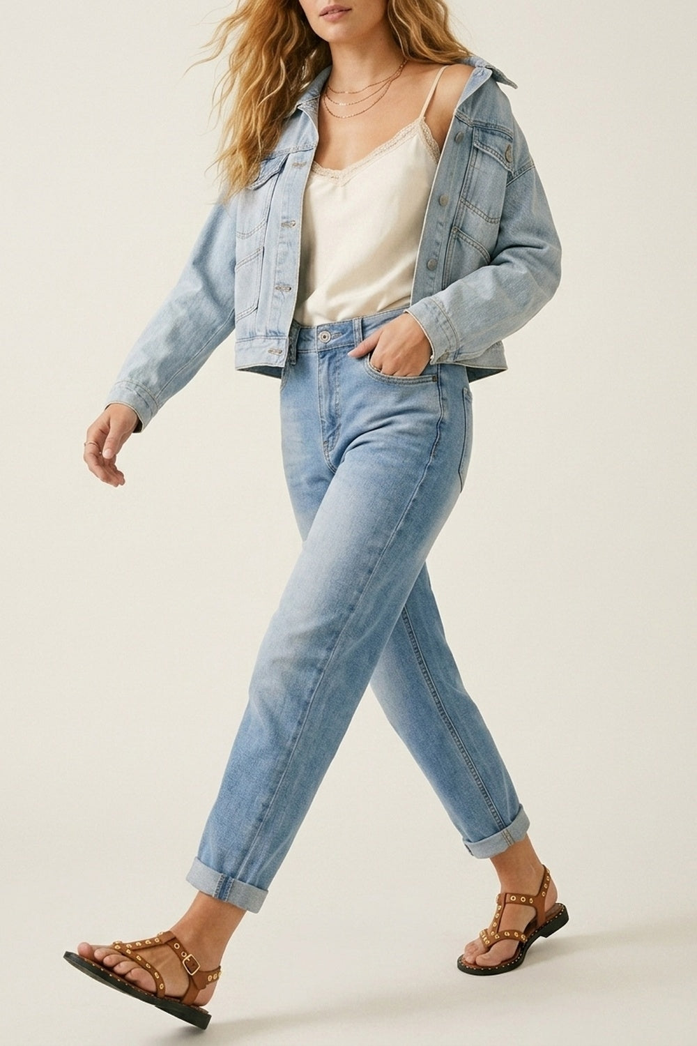 Jeans Mom Fit de Denim Azul Claro em Comprimento Tornozelo