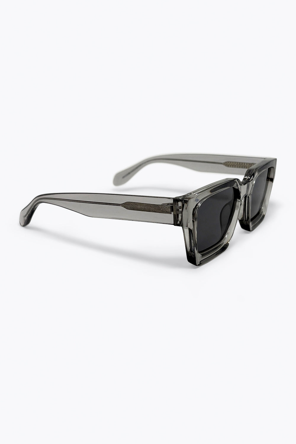 Óculos de Sol Fashion com Armação Quadrada Transparente Cinza e Lentes Escuras