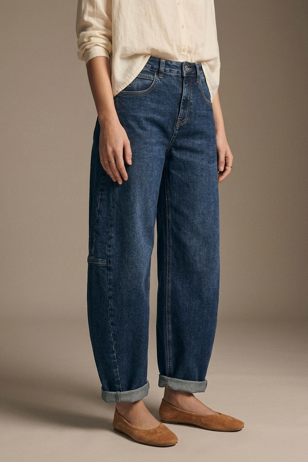 Jeans de Denim Azul Escuro com Pernas Largas Bainha Dobrada e Costuras Laterais