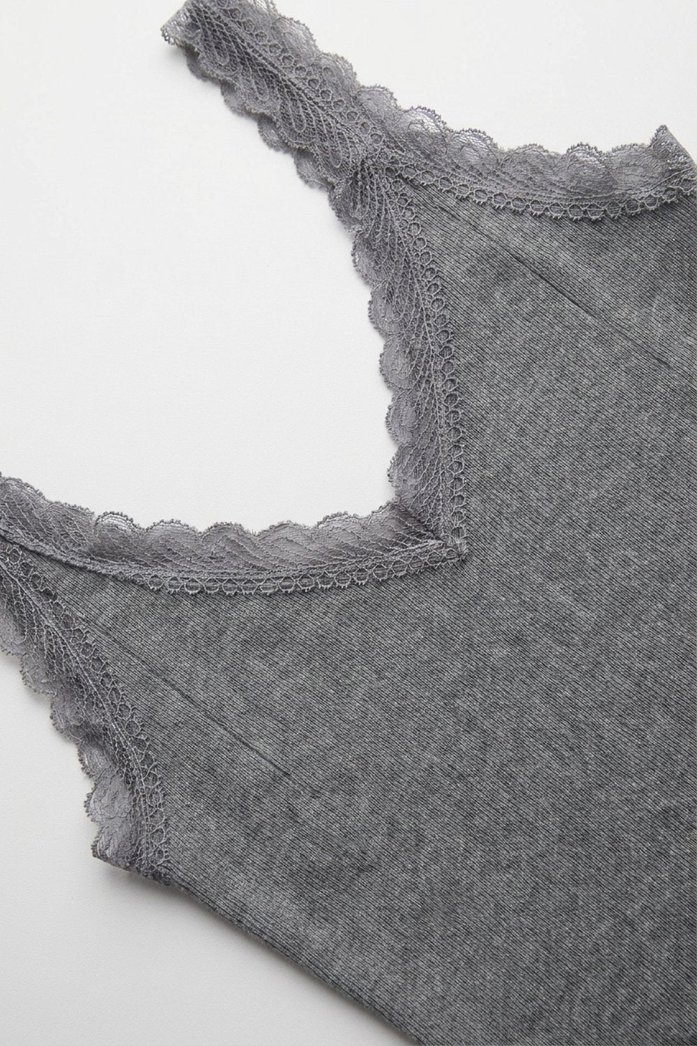 Camisola de Malha Fina com Renda Contrastante em cinza