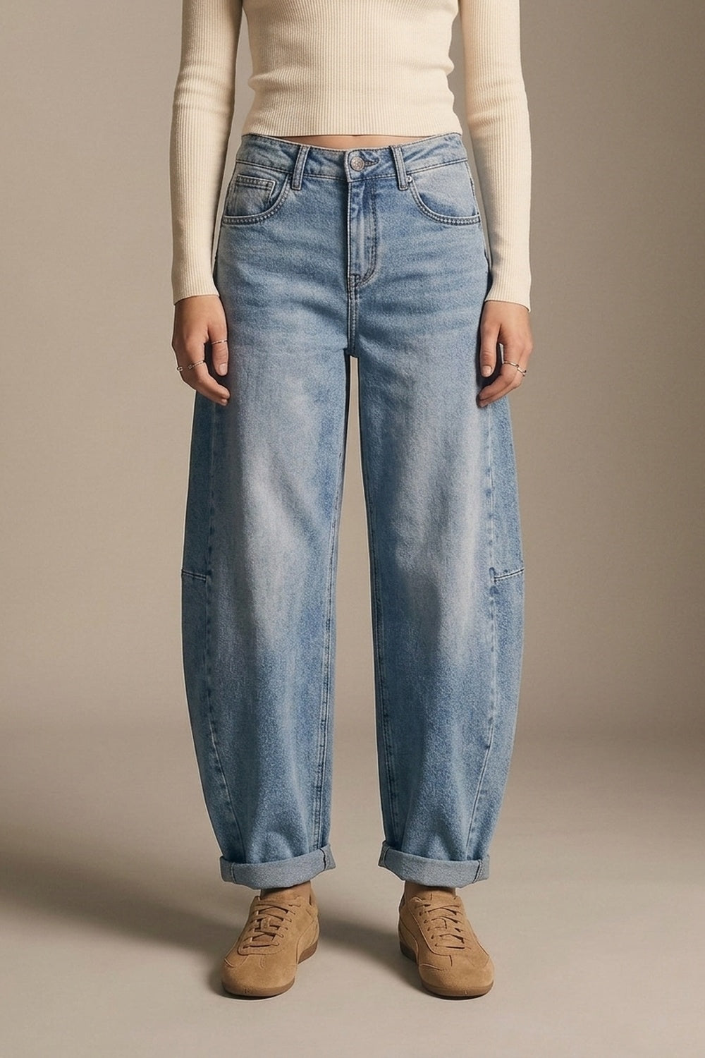 Calças de ganga de perna larga Barrel Blue Denim em lavagem clara