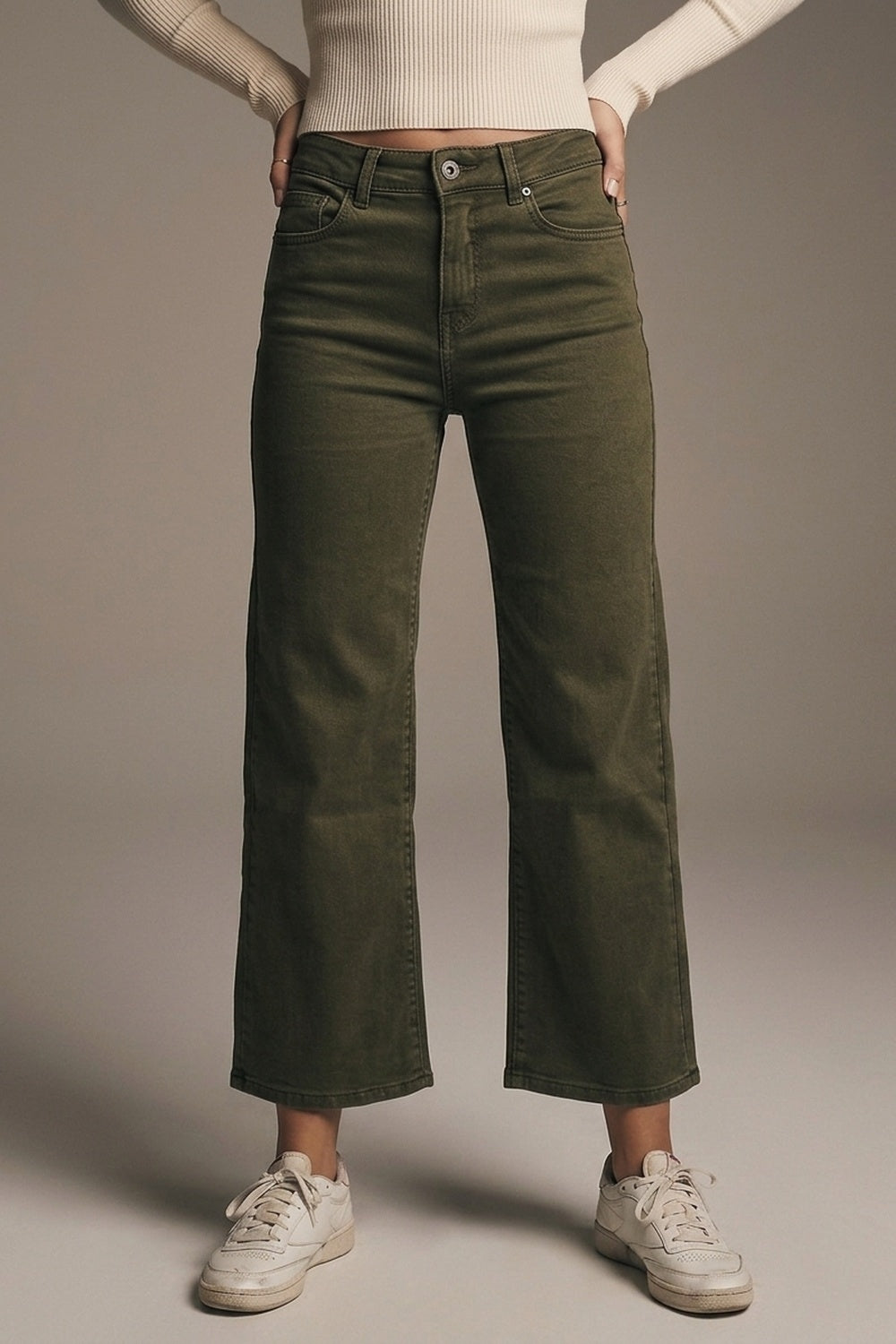 Jeans cropped de perna larga em cáqui