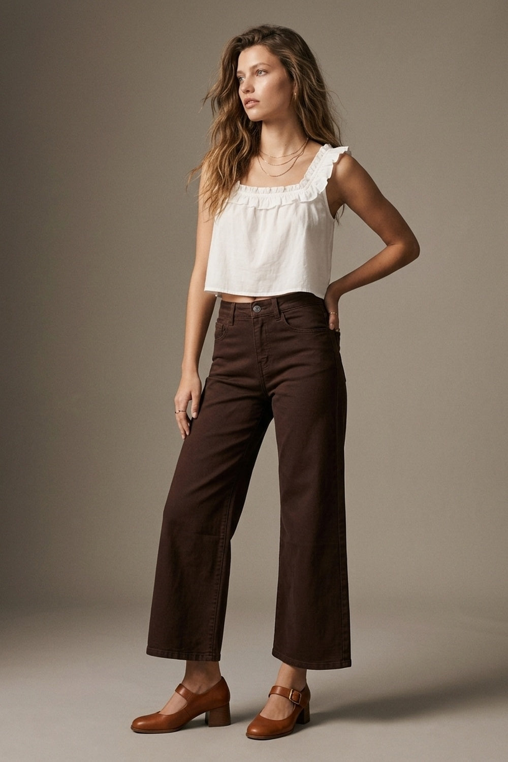 Calças Jeans Cropped de Perna Larga em Marrom Chocolate