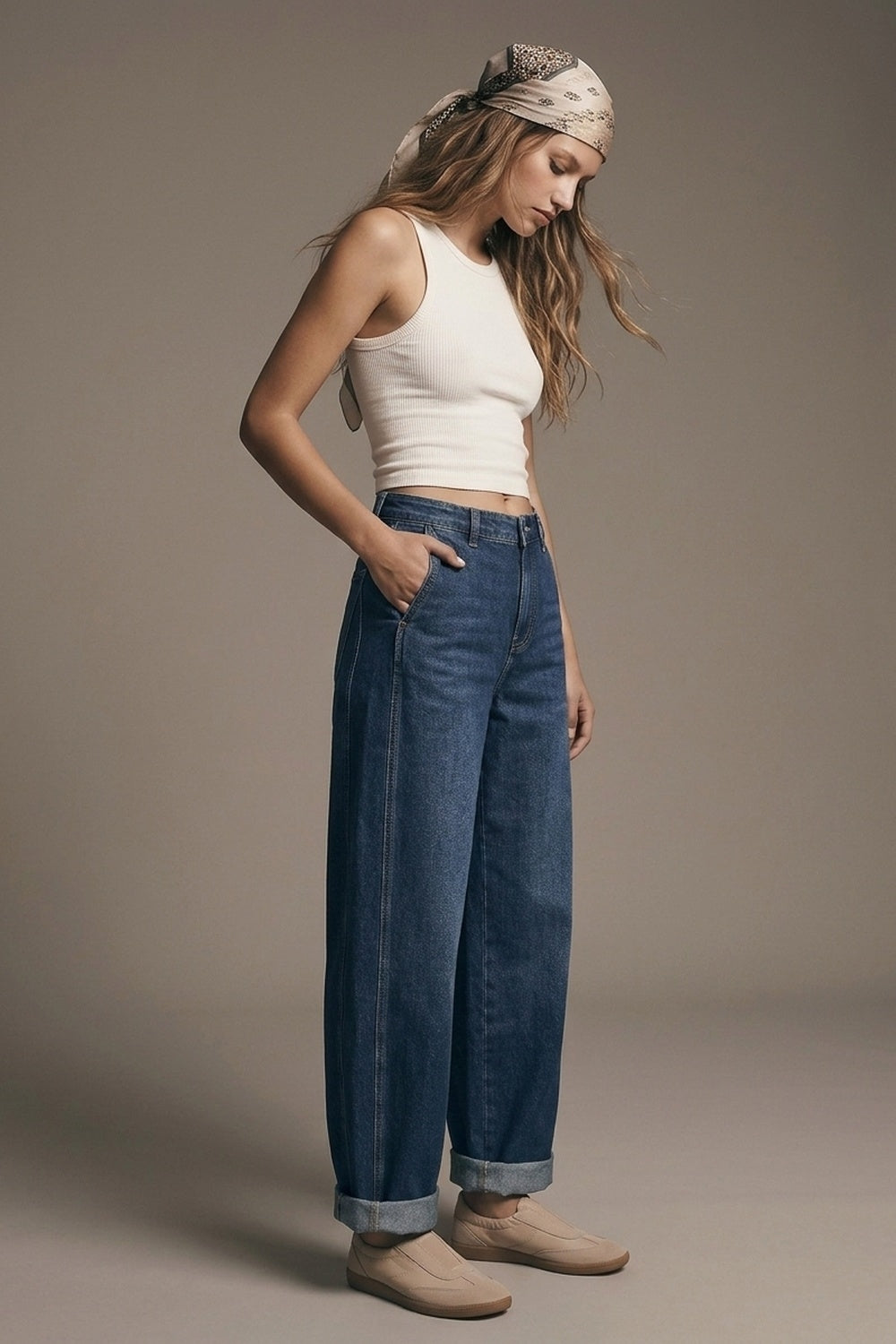 Jeans Azul Escuro de Pernas Largas com Bolsos Laterais