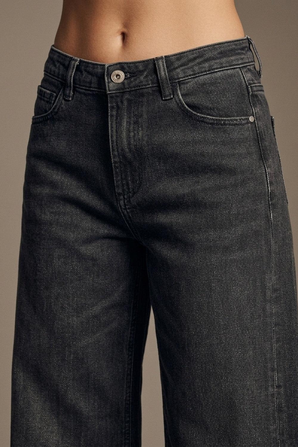 Calças Jeans Pretas Desbotadas de Perna Extra Larga em Denim de Lavagem Vintage