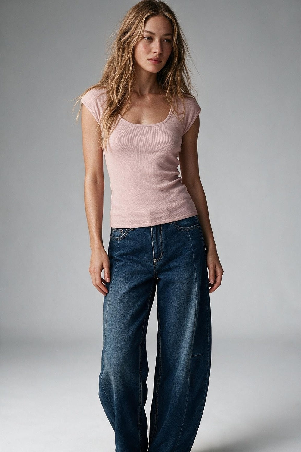 Camisola de Malha Fina com Decote Quadrado Rosa e Mangas Curtas