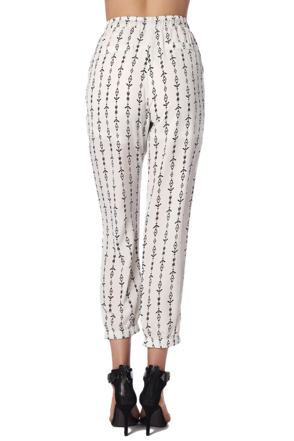 Calça creme com Aztec contraste de impressão