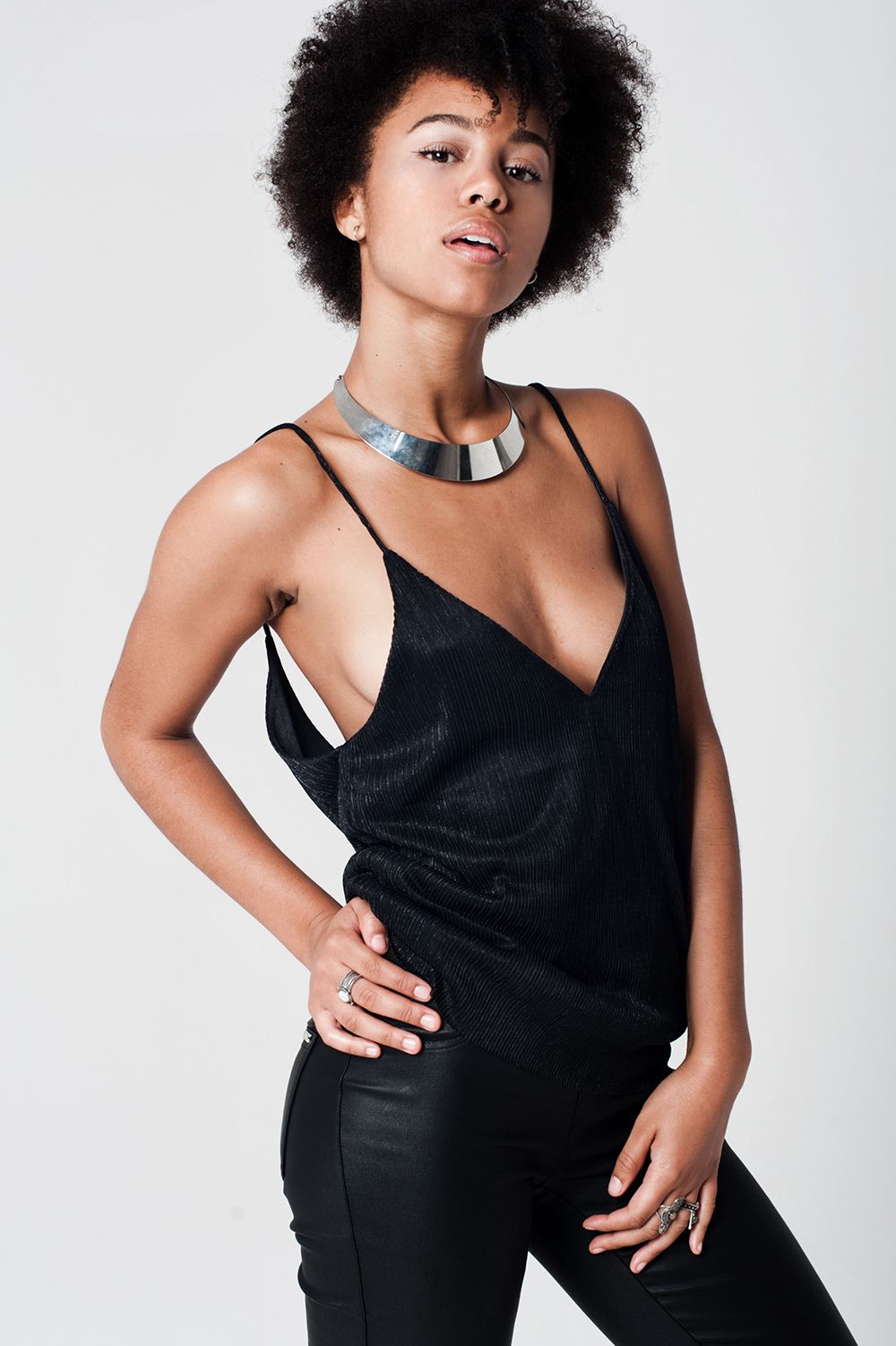 blusa preta com lurex