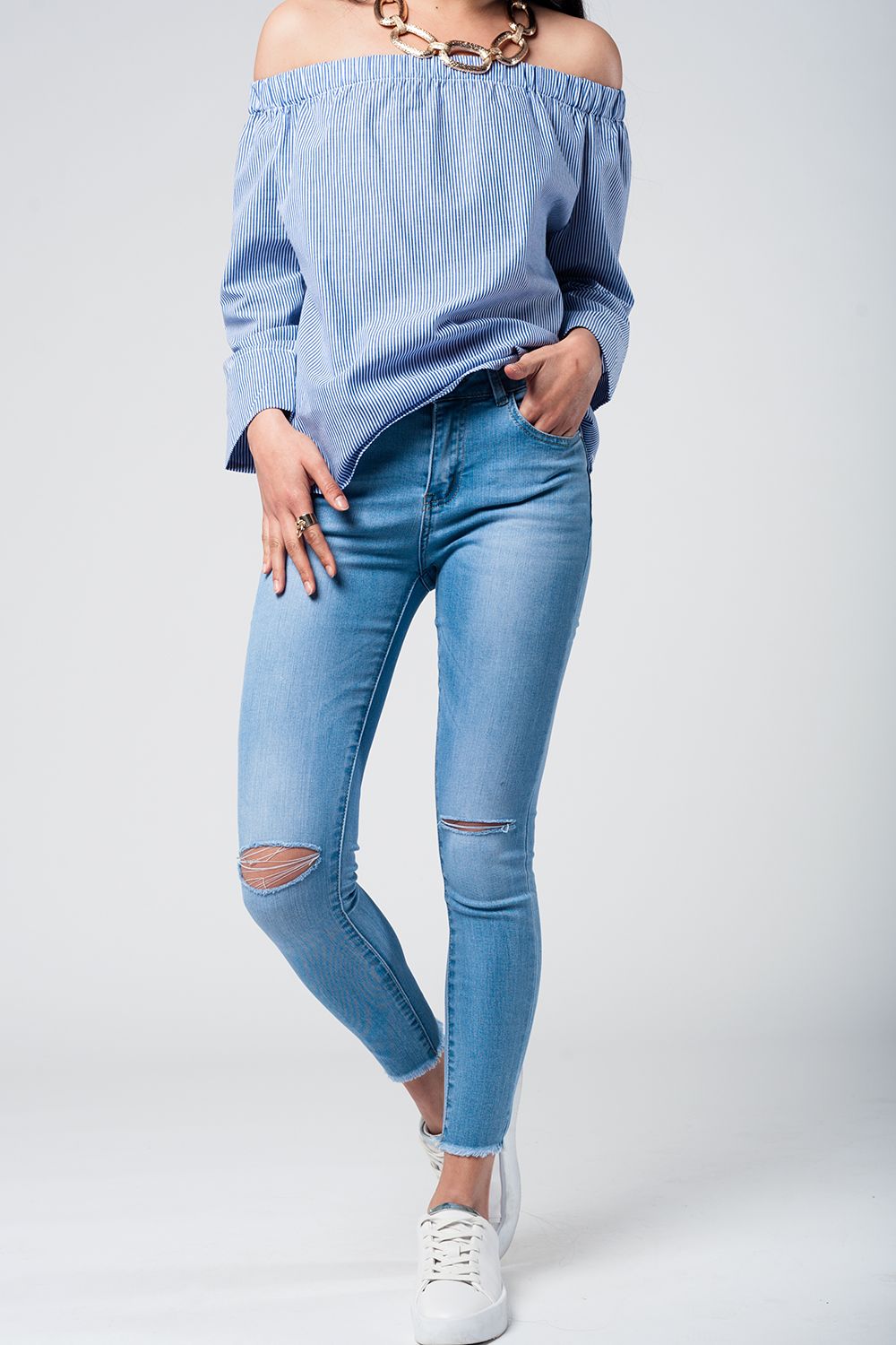 Calças de ganga Skinny com rasgões