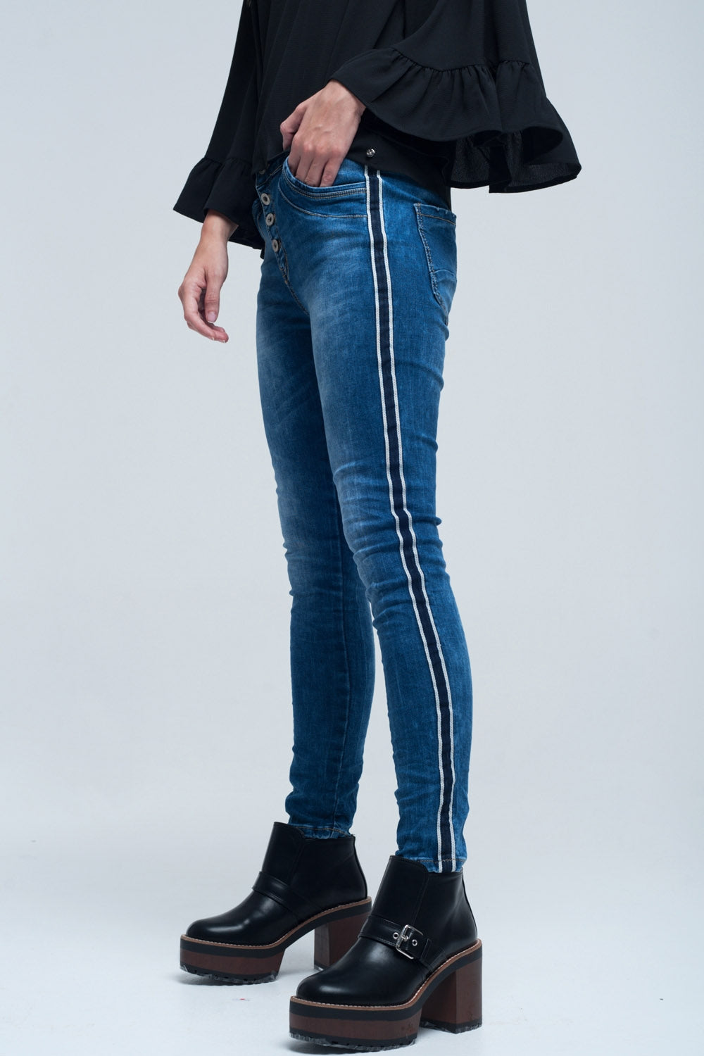 Vaqueiro skinny com listras ao lado
