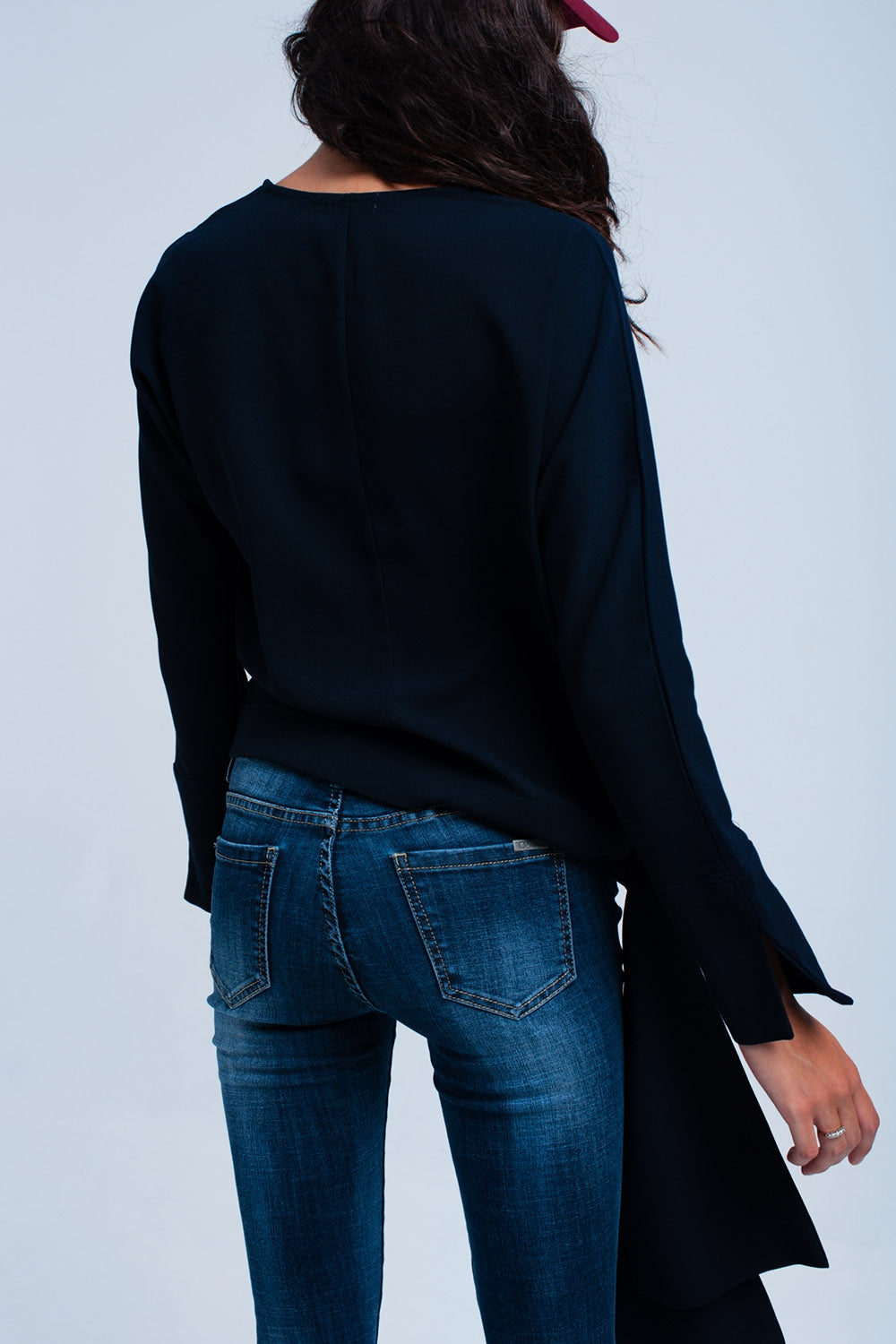 Camisa azul de nó