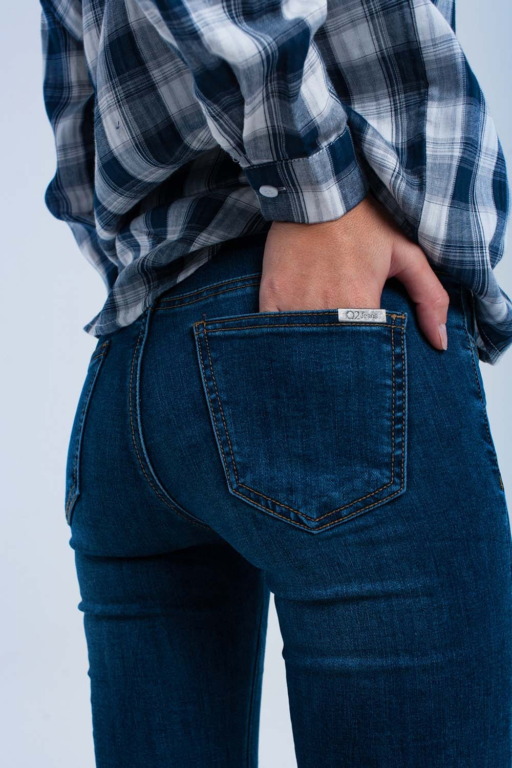 Calça de ganga skinny com zíper