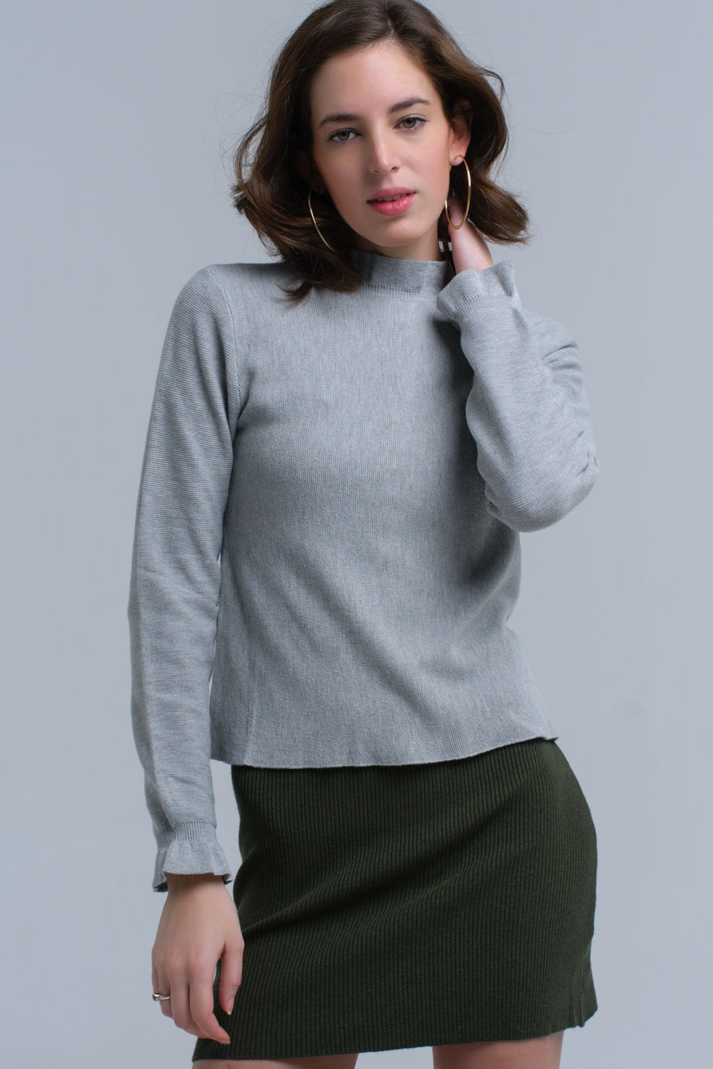 Camisola com babados em cor cinza