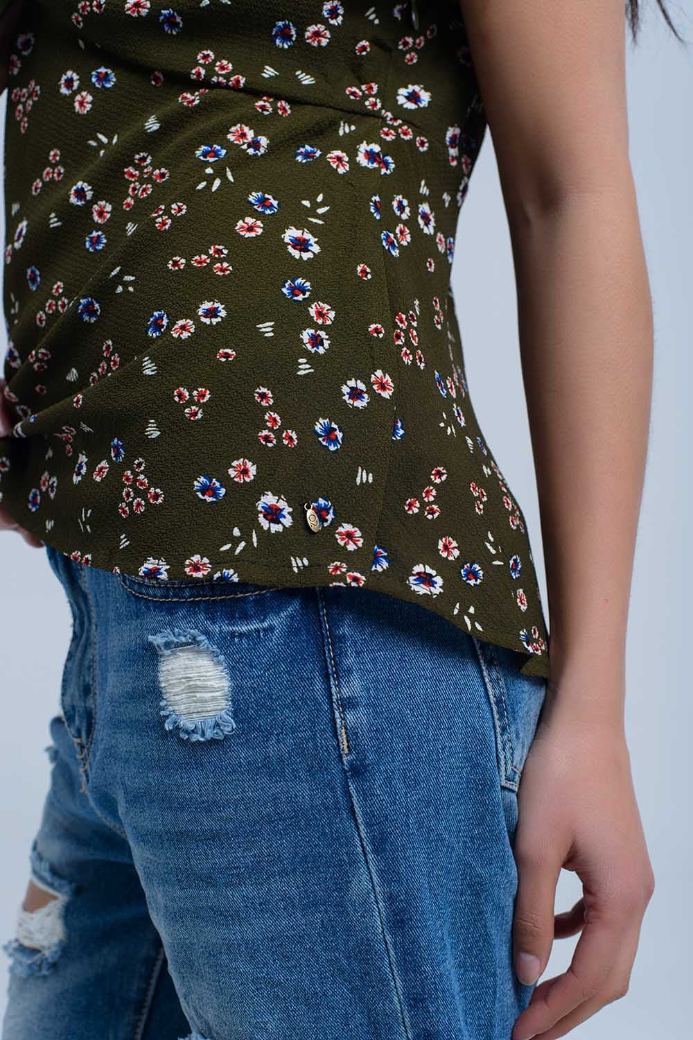 Top verde com estampa floral
