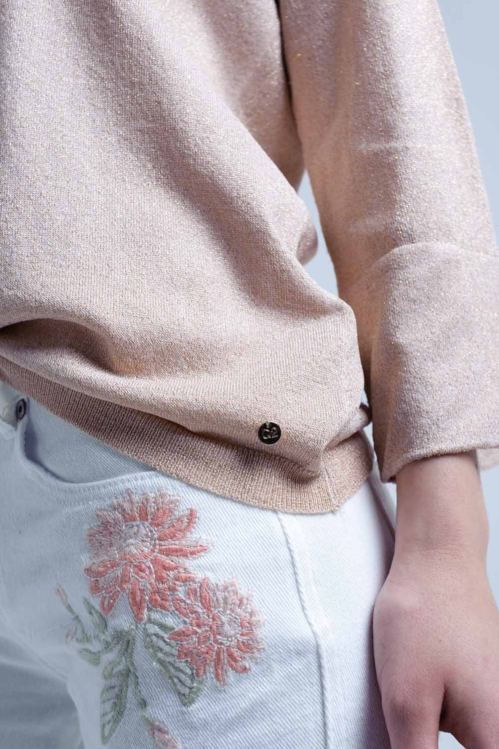 Camisola de malha cor-de-rosa com detalhes dourados em lurex