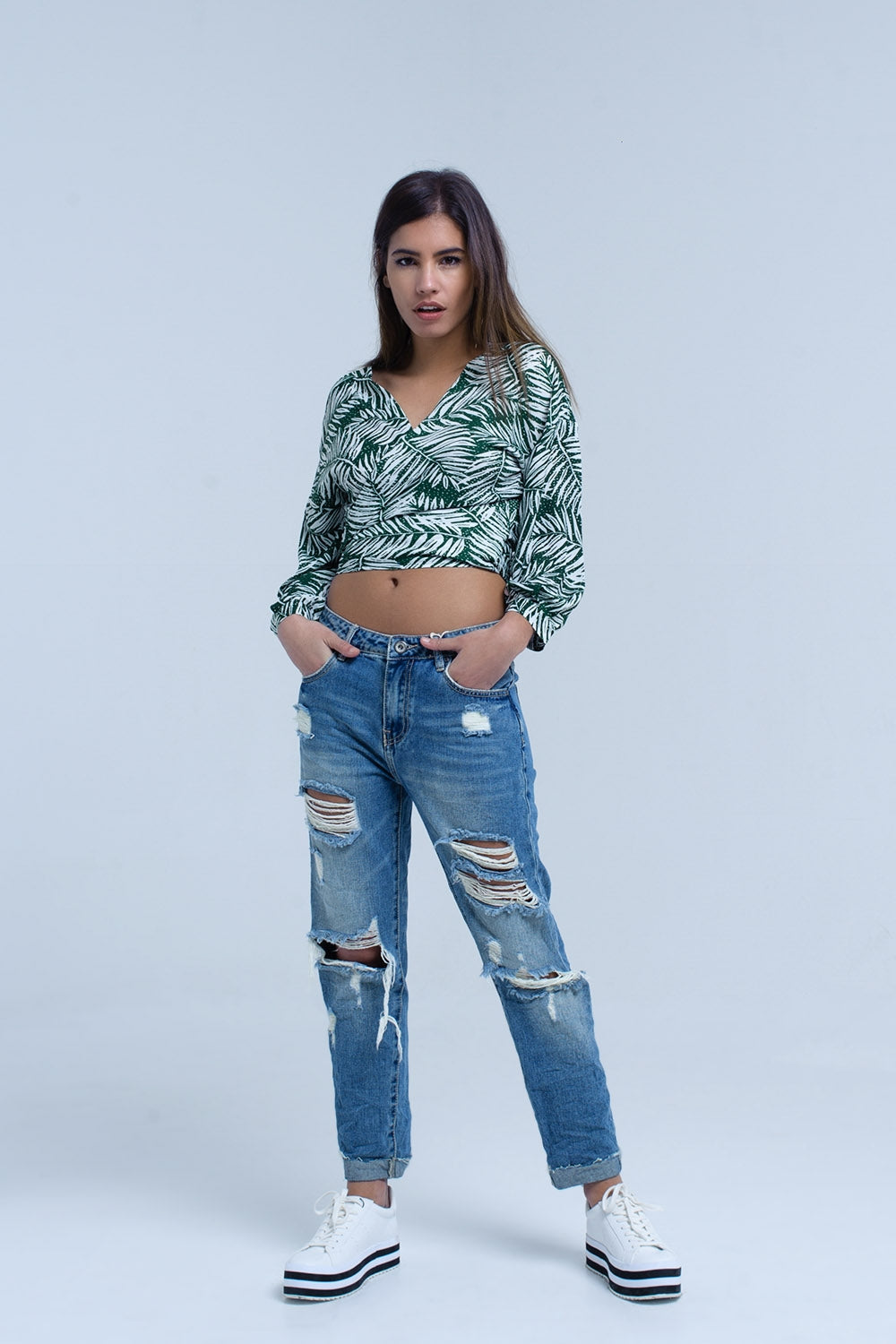 Blusa estampada verde com pescoço de mergulho