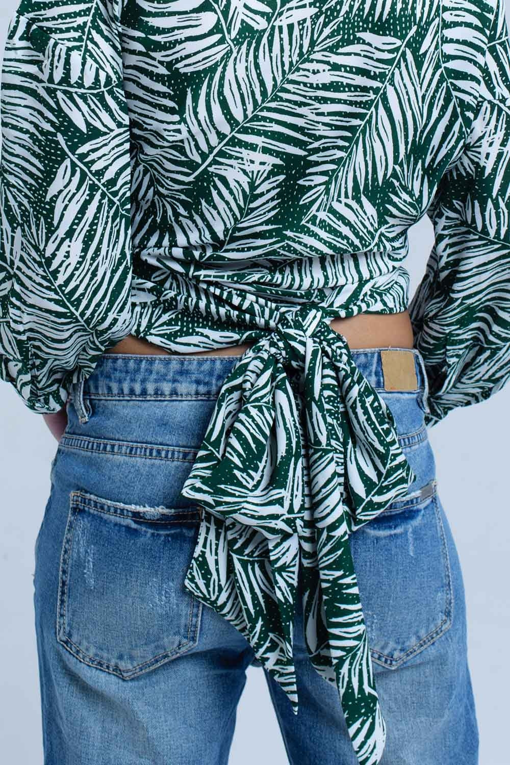 Blusa estampada verde com pescoço de mergulho